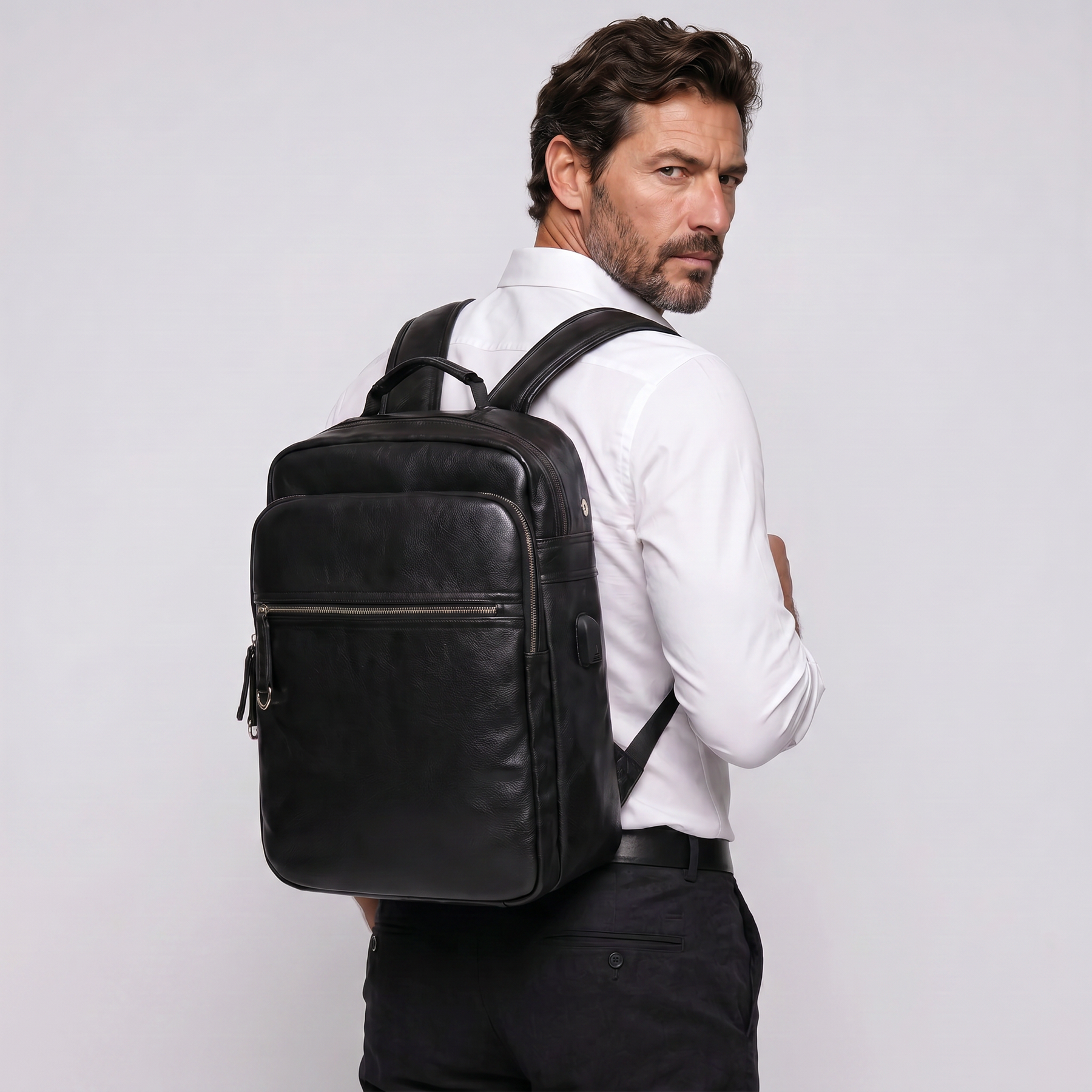 Men's Leather Backpack - Wrenbury
