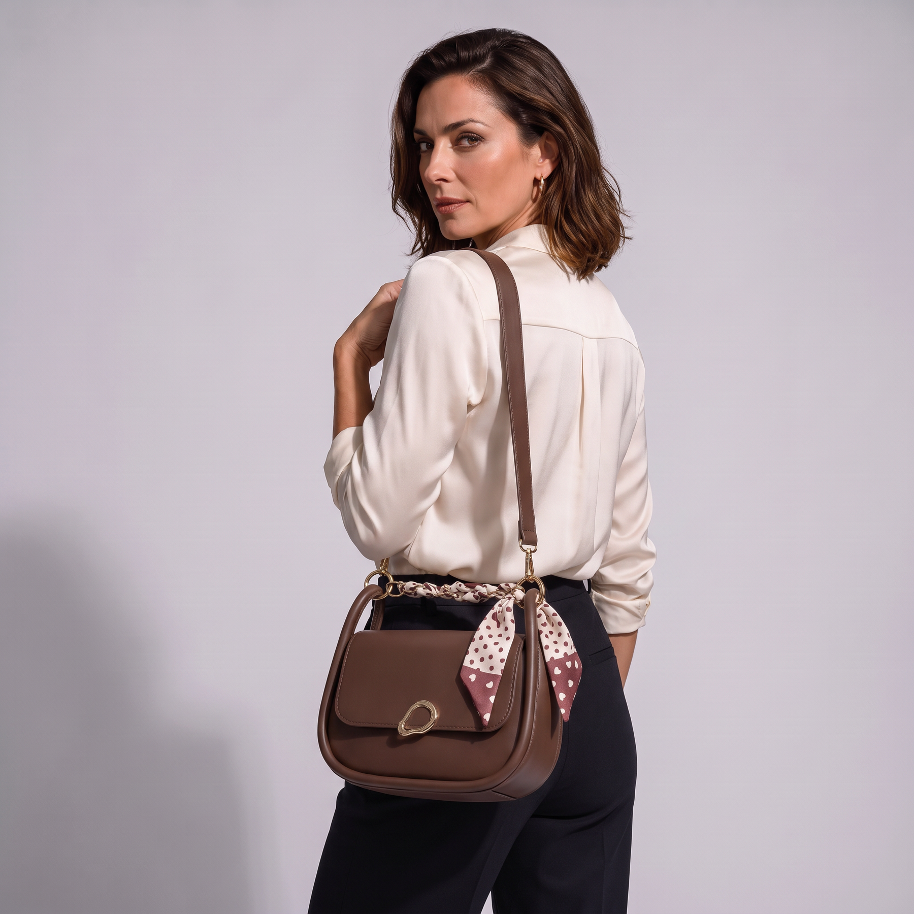 Women's Genuine Leather Crossbody Bag - Sparrow