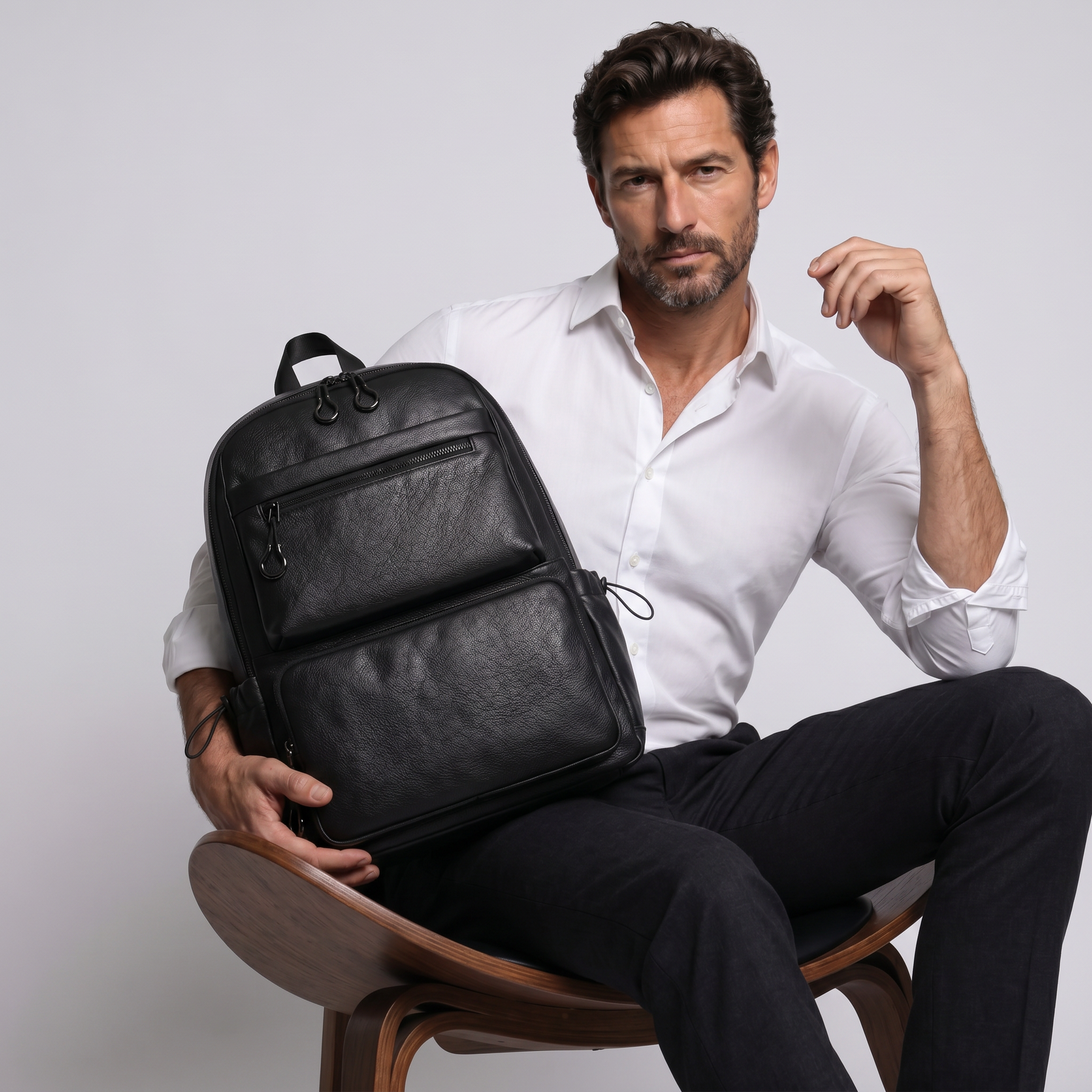 Men's Leather Backpack - Greymoor