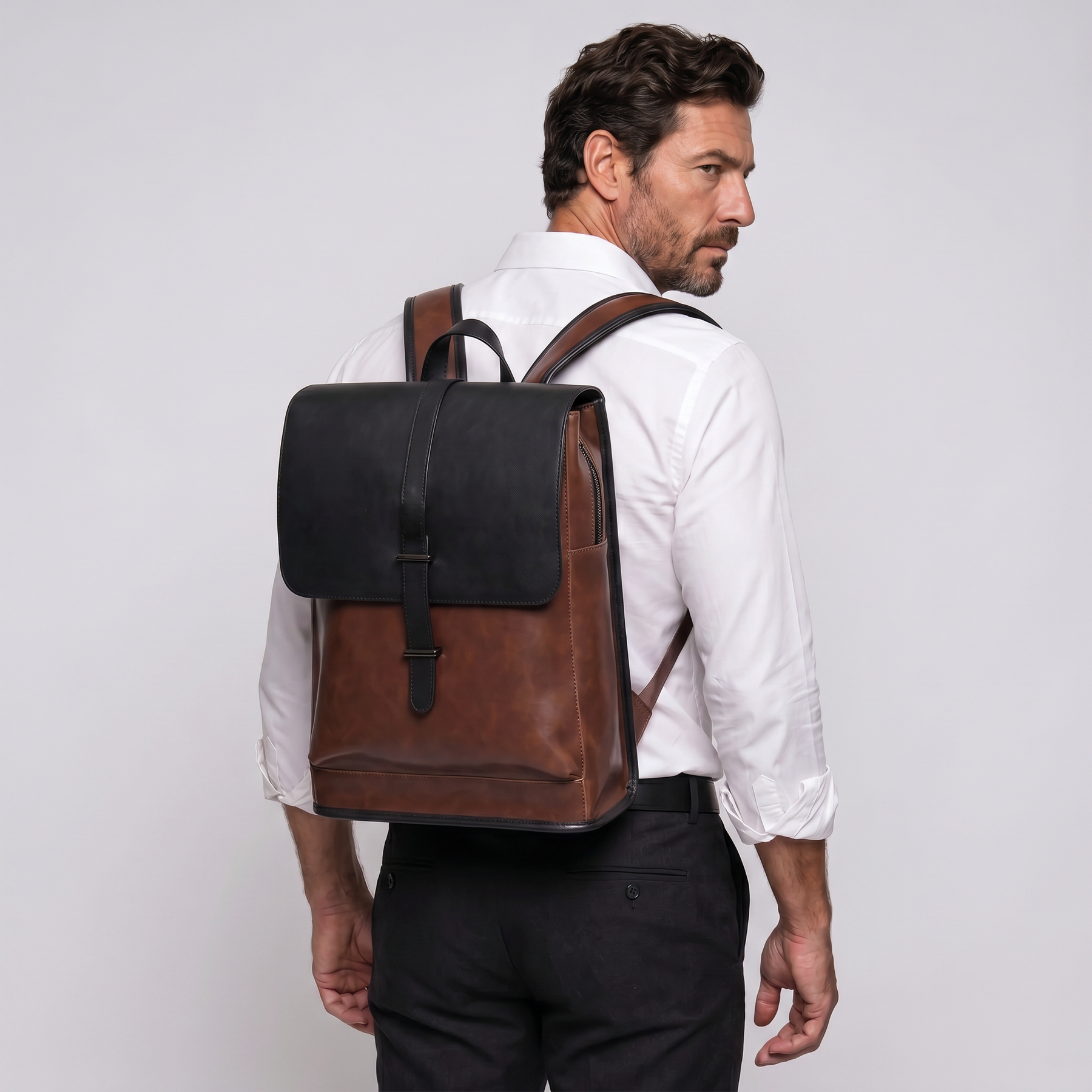 Men's Leather Backpack - Thornfield