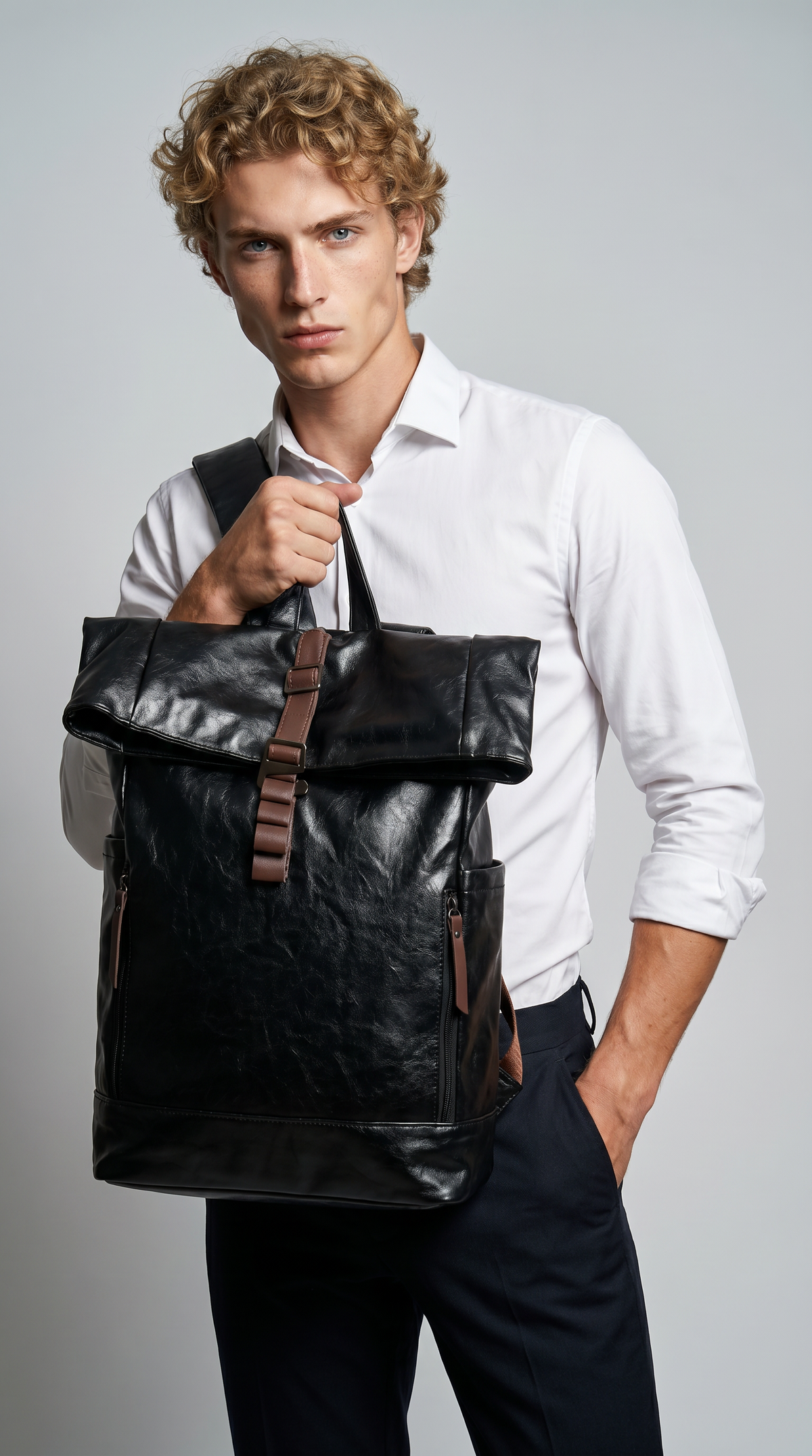 Men's Leather Backpack - Mountain
