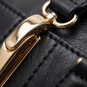 Women's Genuine Leather Crossbody Bag - Giant