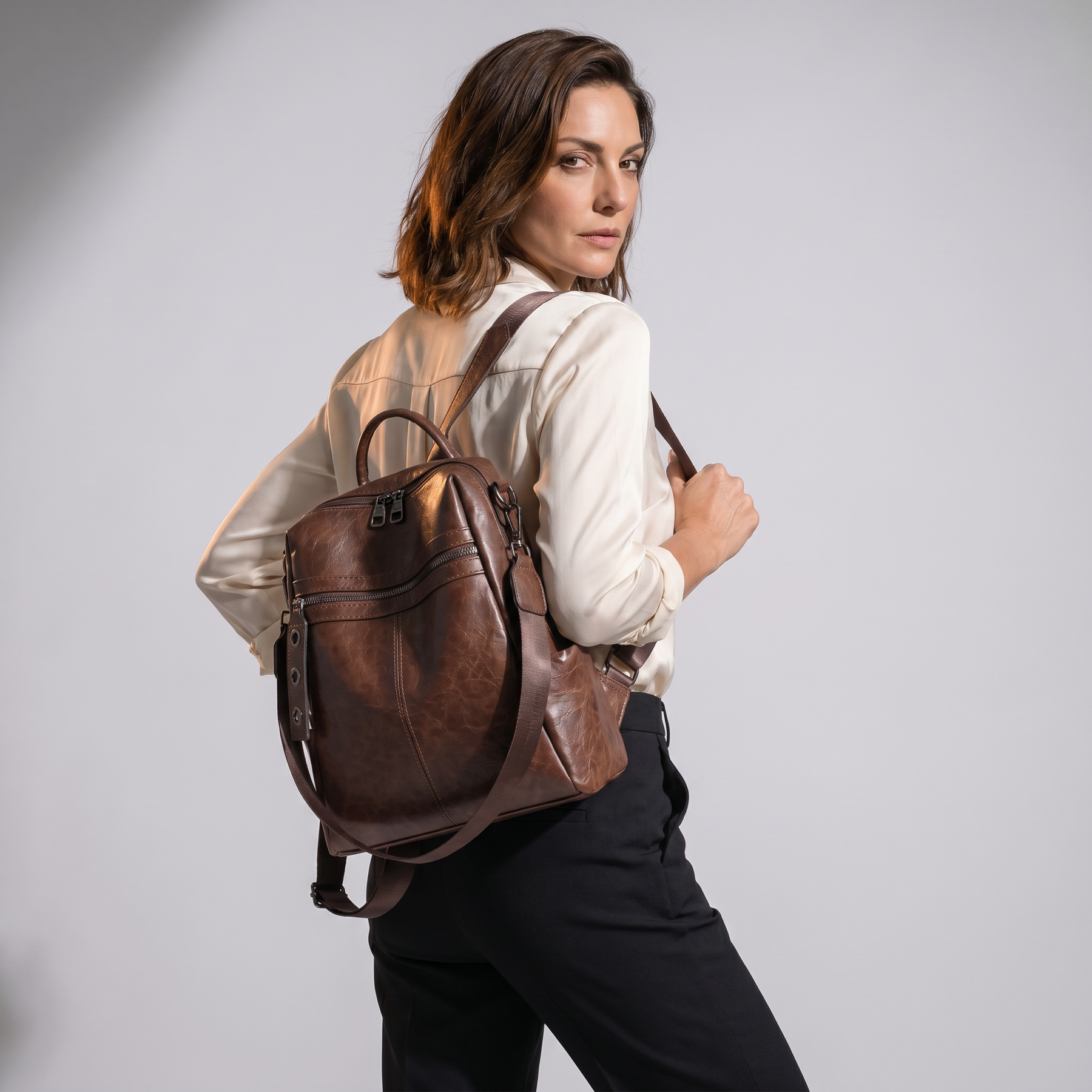 Women's Leather Backpack - Jade