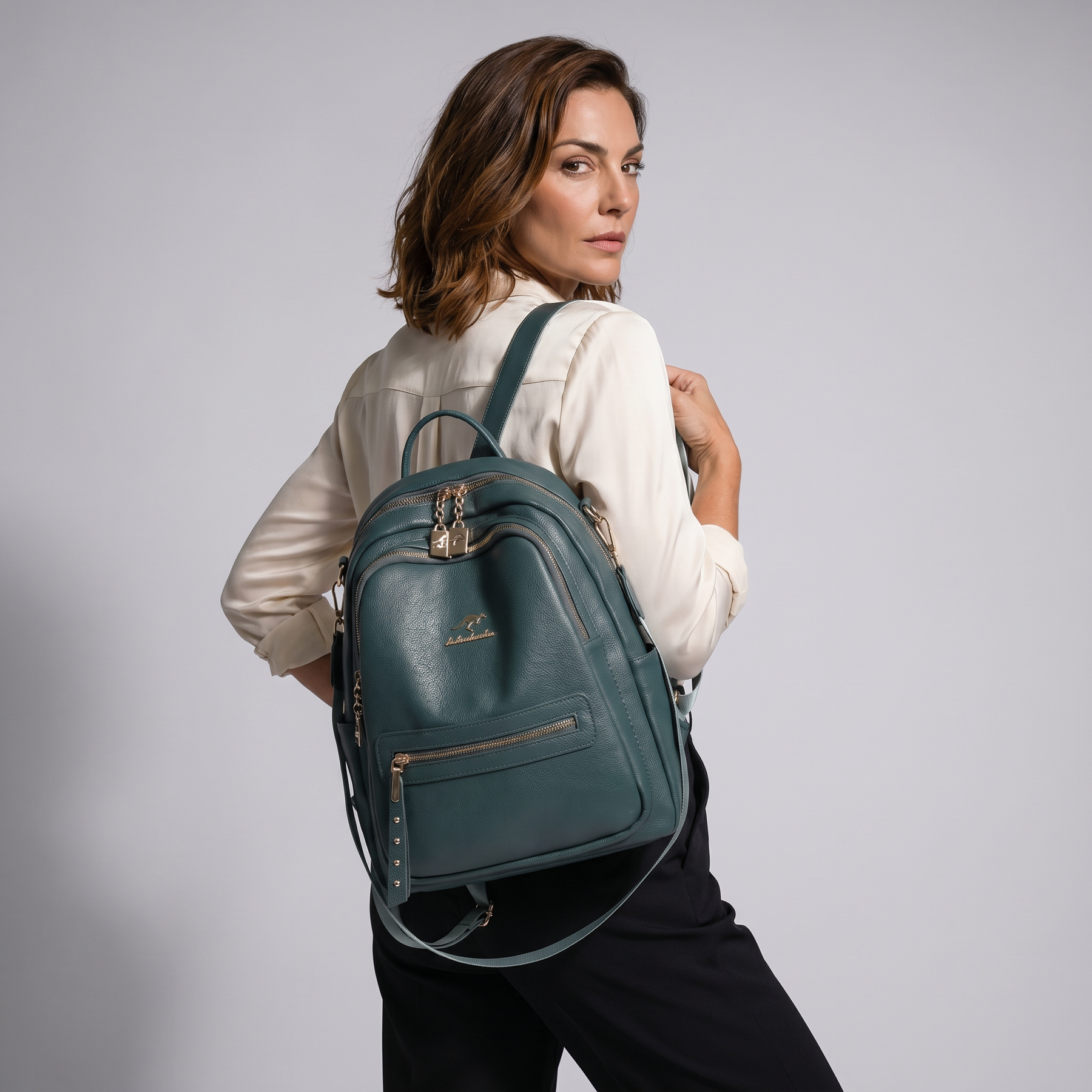 Women's Leather Backpack - Temporal
